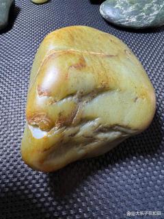 和田玉籽料原石